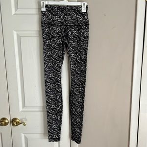 Lululemon lightweight leggings